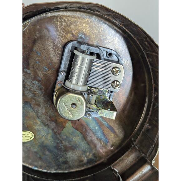 Vintage Copper Wind-Up Musical Carousel Horses 1960s MCM Music Home Decor Gift - Picture 9 of 12